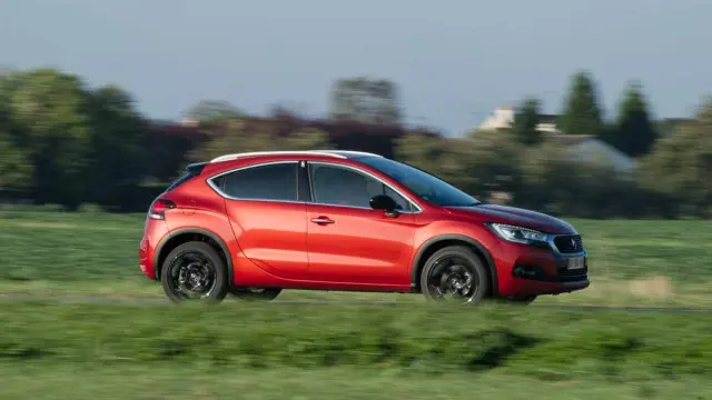DS4 Crossback perfil