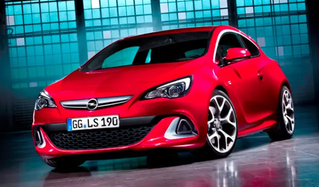 Opel Astra OPC delantera