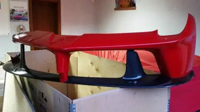 chollos-venta-locos-motor-parachoques-laferrari