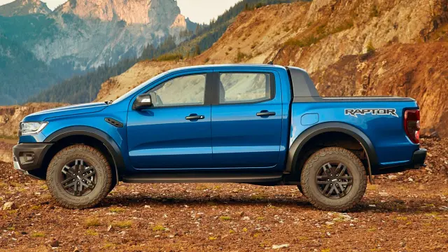 La versión Raptor de la Ford Ranger es todavía más bestia