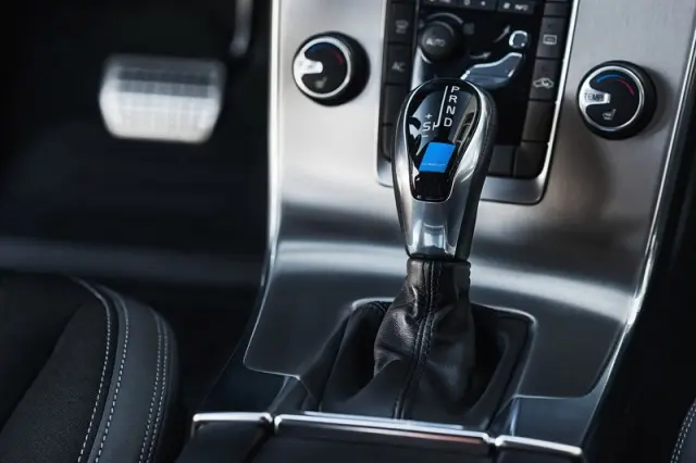 Accesorios Volvo Polestar 5