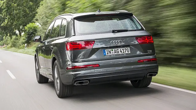 Audi Q7 detalle zaga