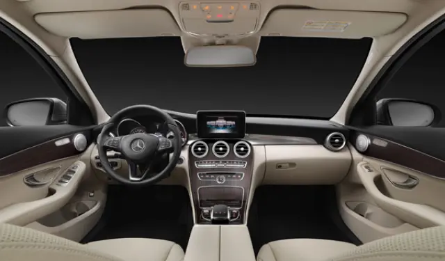 Los materiales del interior del nuevo Mercedes Clase C Estate son de gran calidad
