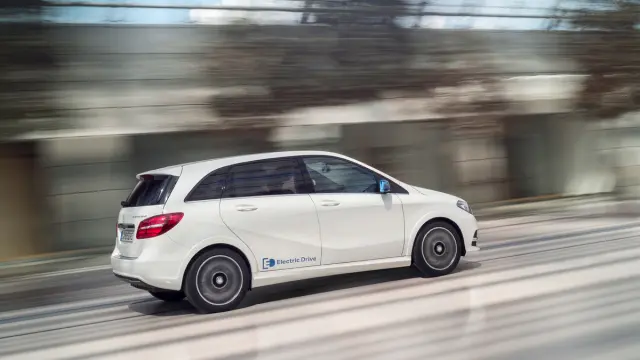 Mercedes Clase B Electric Drive lateral