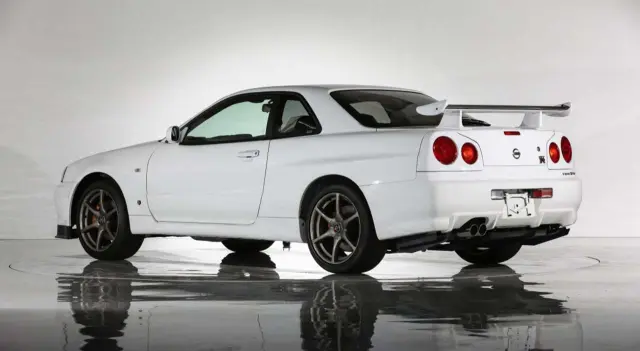 Galería Nissan GT-R R34 V Spec II Nür