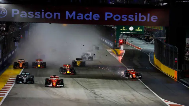 Fantástica salida de Räikkönen y de Hamilton