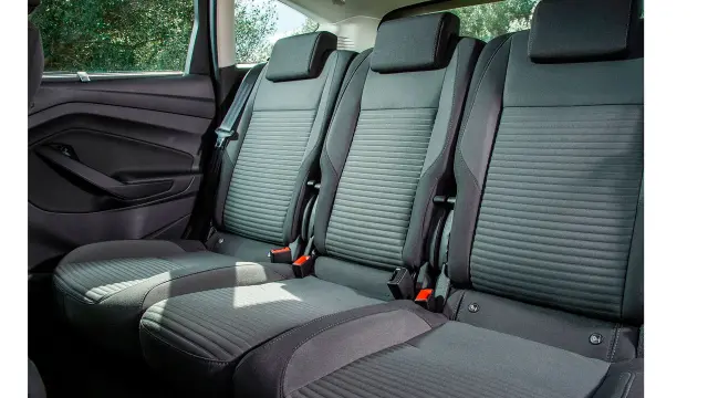 Asientos traseros Ford C-Max