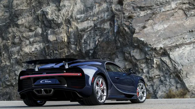 Bugatti Chiron Pebble Beach zaga