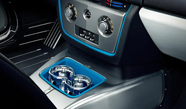 Rolls Royce Phantom Drophead Waterspeed Collection