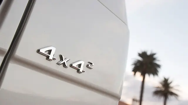Prueba: Mercedes G 500 4x4² logo