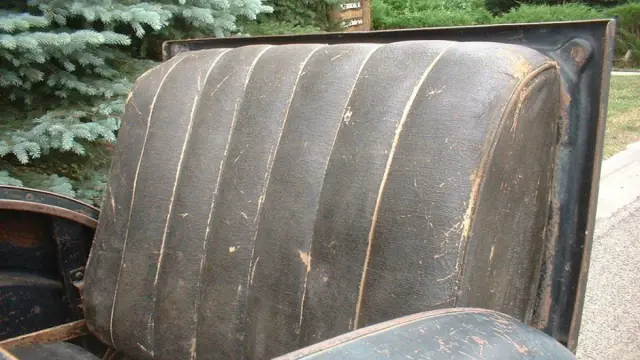 asientos traseros del Ford Model A 'Bigfoot