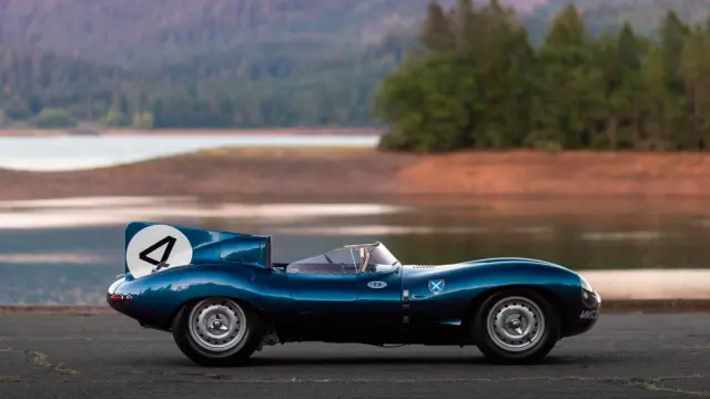 Jaguar D-Type 1955 lateral