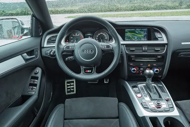 Audi S5 Sportback palanca volante