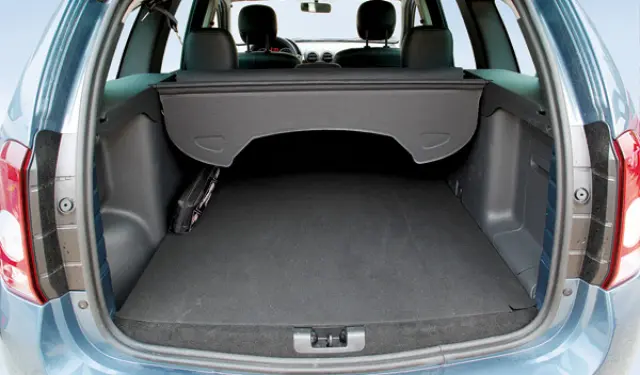 Dacia Duster laureate maletero