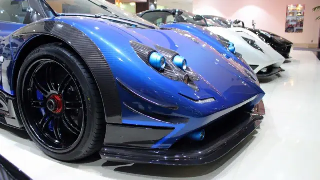 Pagani Zonda Kiryu azul