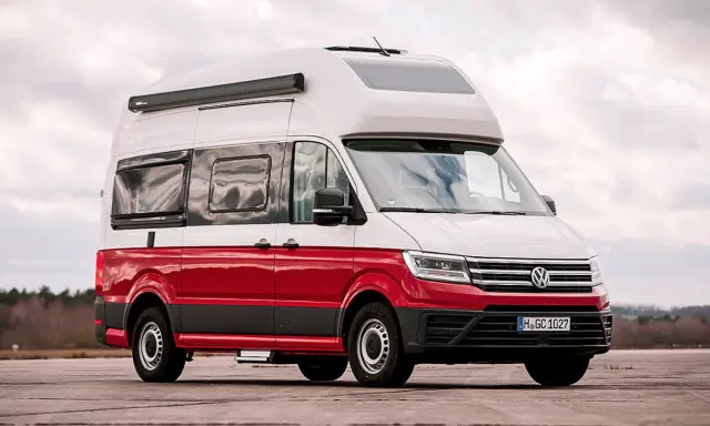 La VW California es un estándar en el segmento, pero ¿tendrá éxito la hermana mayor en la categoría autocaravana?