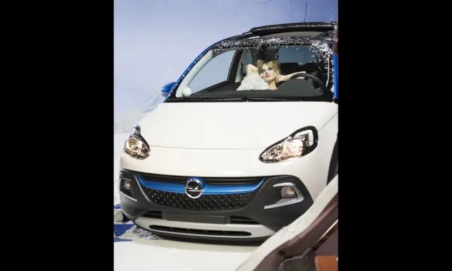 opel adam rocks calendario