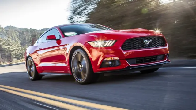 coches-mas-corren-menos-dinero-ford-mustang