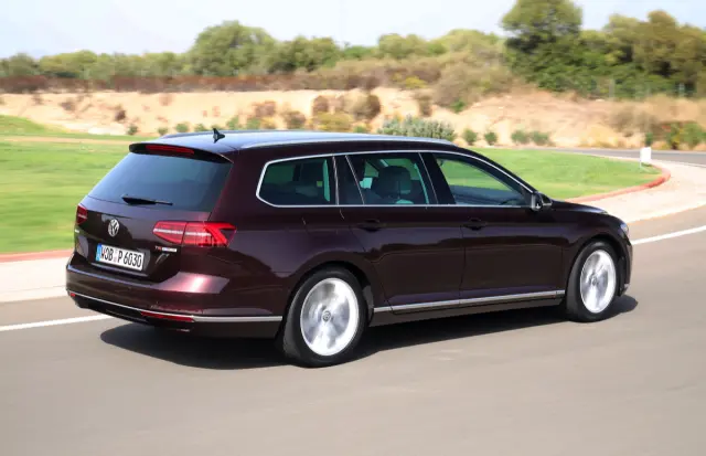 nuevo volkswagen passat variant 2014 trasera