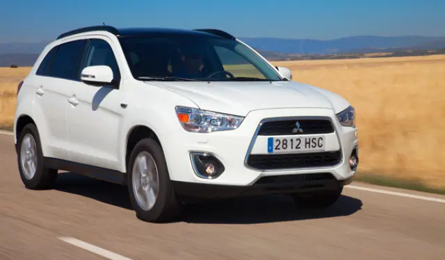 Mitsubishi ASX 220 DI-D automático movimiento