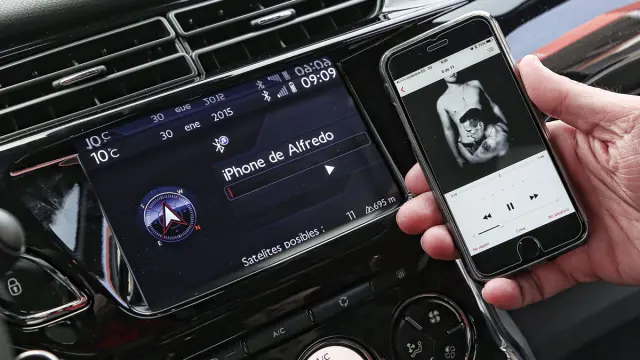 Citroen-DS3-pantalla-conectividad
