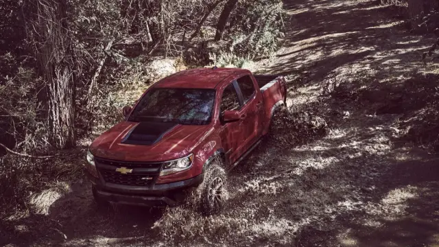 Chevrolet Colorado ZR2 dinamica 3