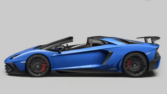 Lamborghini Aventador SV Roadster lateral