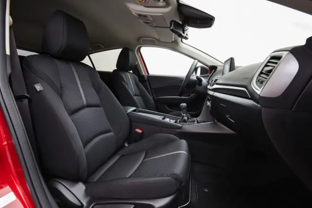 Mazda3 2017