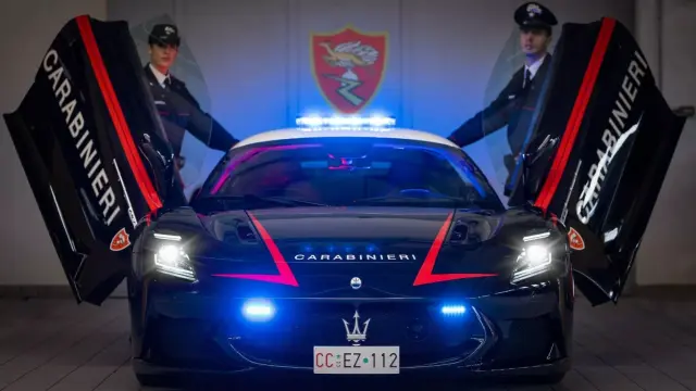 Maserati MC20