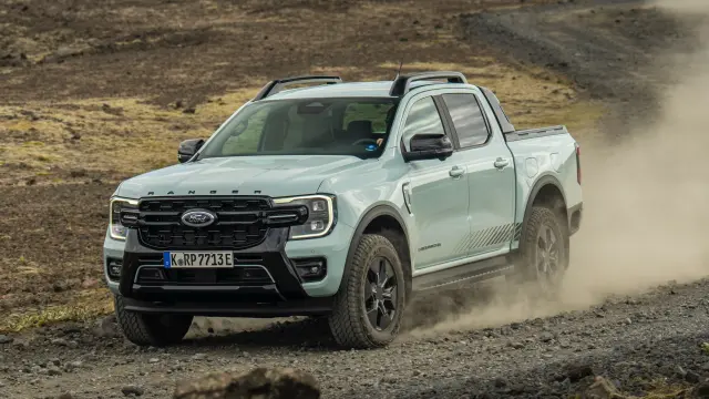 Ford Ranger PHEV Stormtrak
