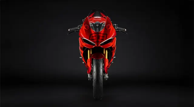 La visión frontal de la nueva moto del actual campeón del mundo