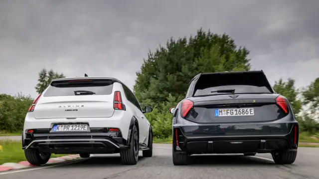 Comparativa del Alpine A290 GTSn vs Mini Cooper SE,zagas.