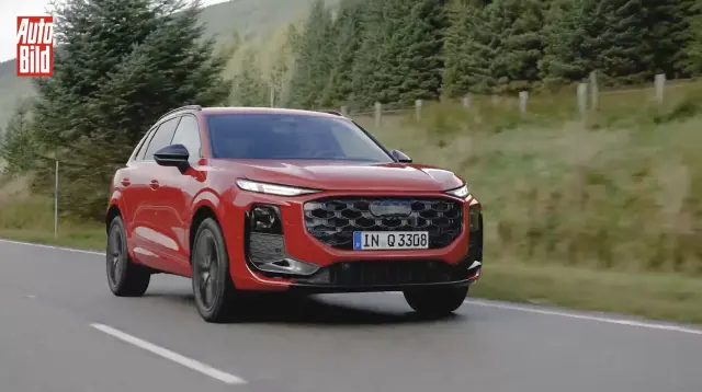Analizamos a fondo el nuevo Audi Q3 2026: diseño, interior, gama híbrida enchufable, ficha técnica completa y precio en España, con comparativa directa frente al BMW X1.