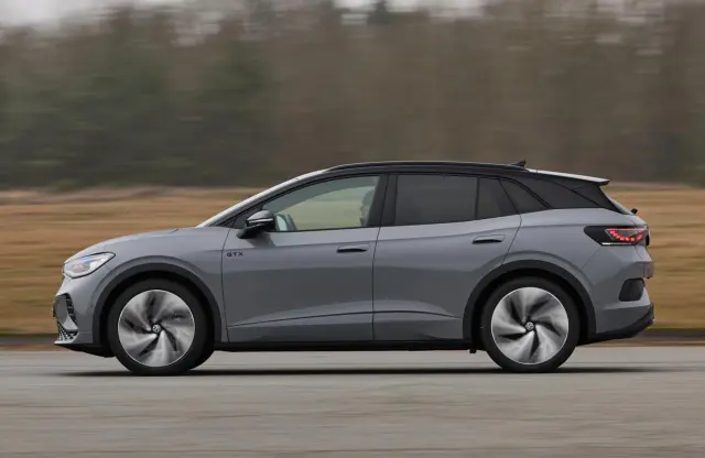 Comparativa del Hyundai Ioniq 5 AWD vs Volkswagen ID.4 GTX Barrido del VW.