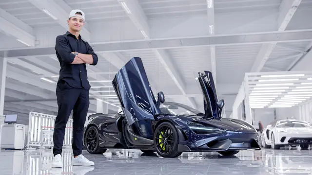 Lando Norris con el McLaren 765LT Spider
