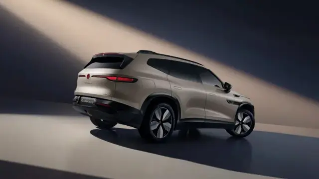 Volkswagen ID. Unyx 08.