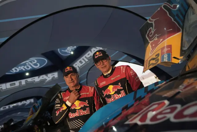 Carlos Sainz y Lucas Cruz en el Dakar 2025