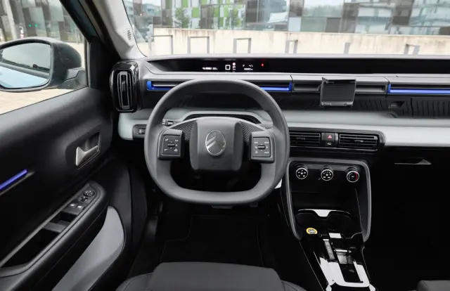 He probado el Citroën ë-C3 Standard Range. Cockpit.