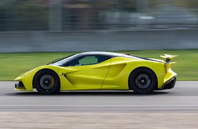 Ya he probado el Lotus Evija. Barrido.