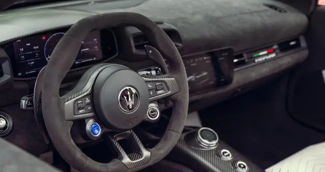 Ya he probado el Maserati MCPura. Cockpit.