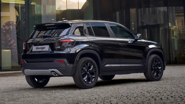 Jeep Avenger Black Edition
