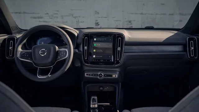 Interior del Volvo EX40.