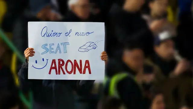 La nueva campaña de Seat en la Copa del Rey a través de pancartas