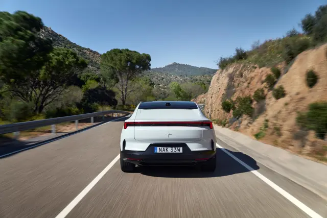 Prueba del Polestar 4