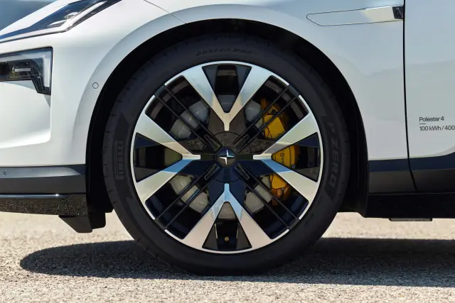 Prueba del Polestar 4