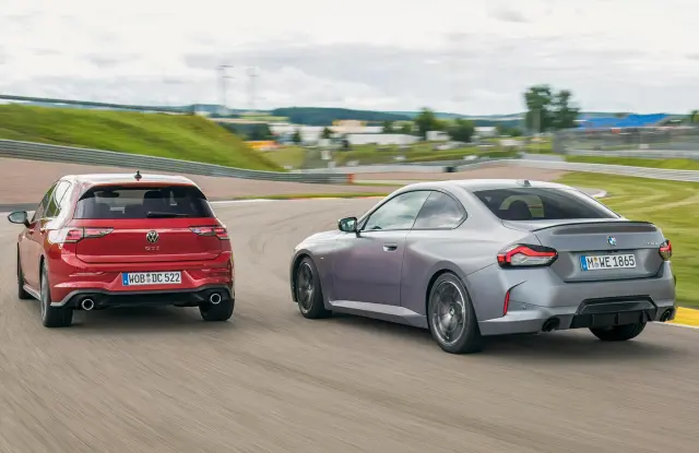 Comparativa del BMW 230i Coupé M Sport contra VW Golf GTI. Zagas.