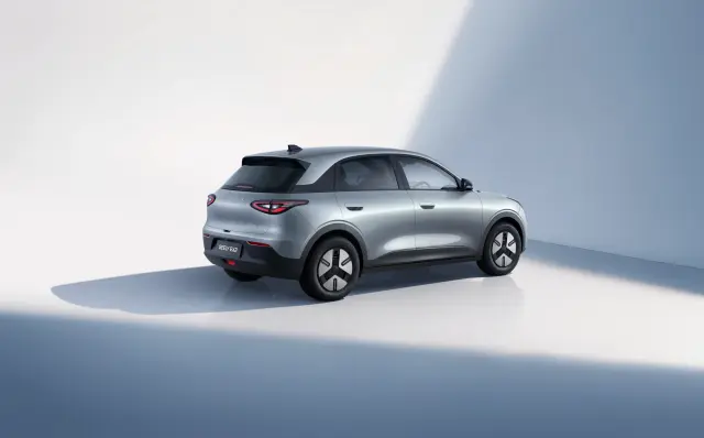 Geely EX2 , coche eléctrico más vendido en China 2025.
