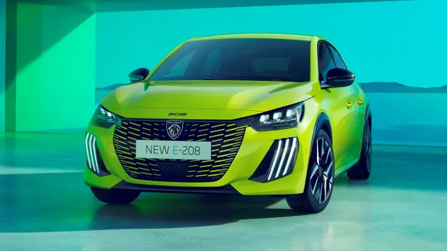 Peugeot E-208