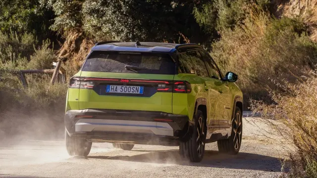 Jeep Compass.