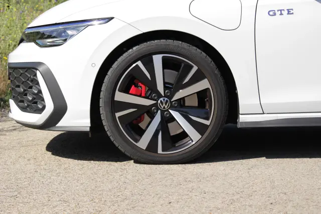 Prueba VW Golf GTE 2026